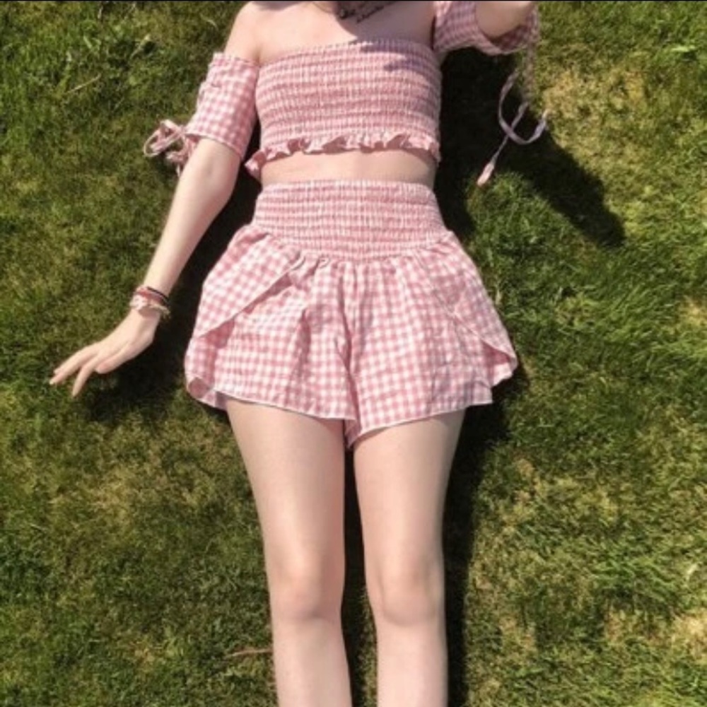 Gingham ruched crop top & shorts